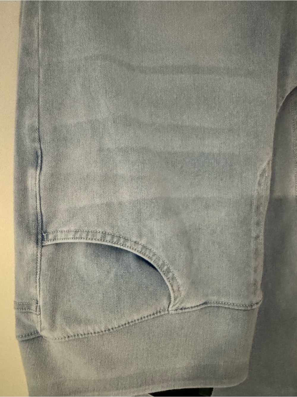 HALARA Women's extra stretch Jeans in Light Blue